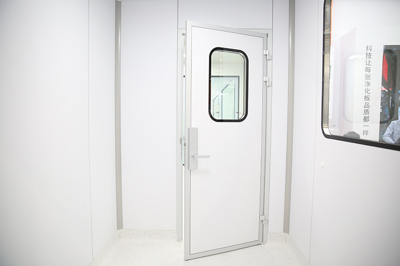 HPL cleanroom wall panel resistant to VHP disinfection