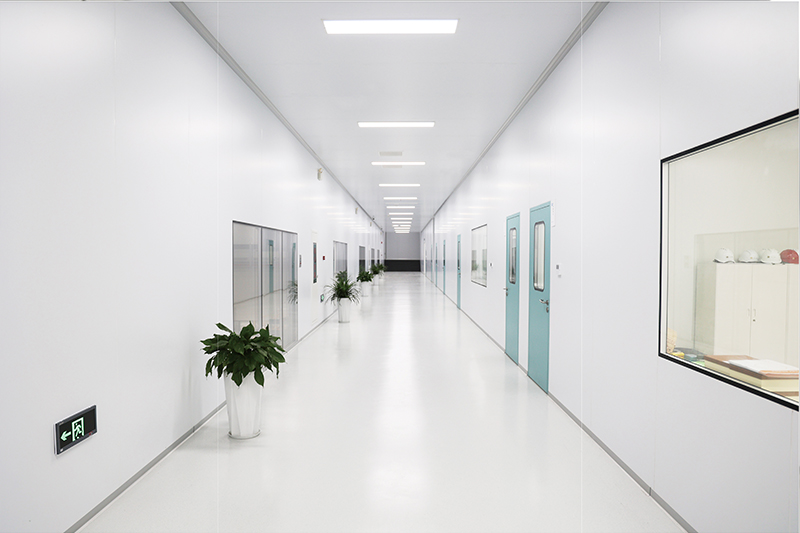 Endure® cleanroom panel with white color
