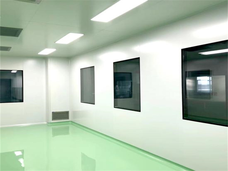 Wiskind cleanroom window