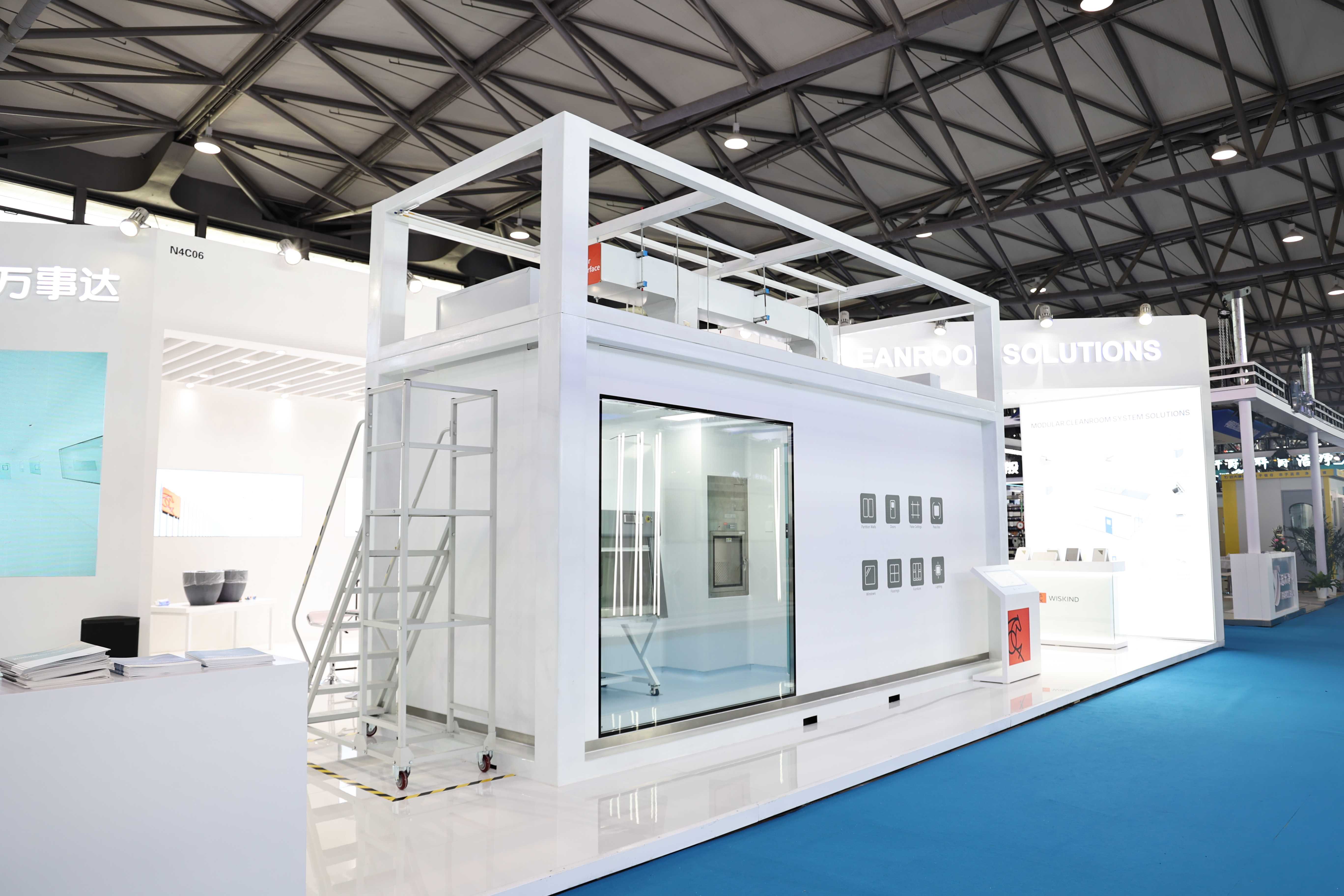 Modular Cleanroom by Wiskind at CPHI